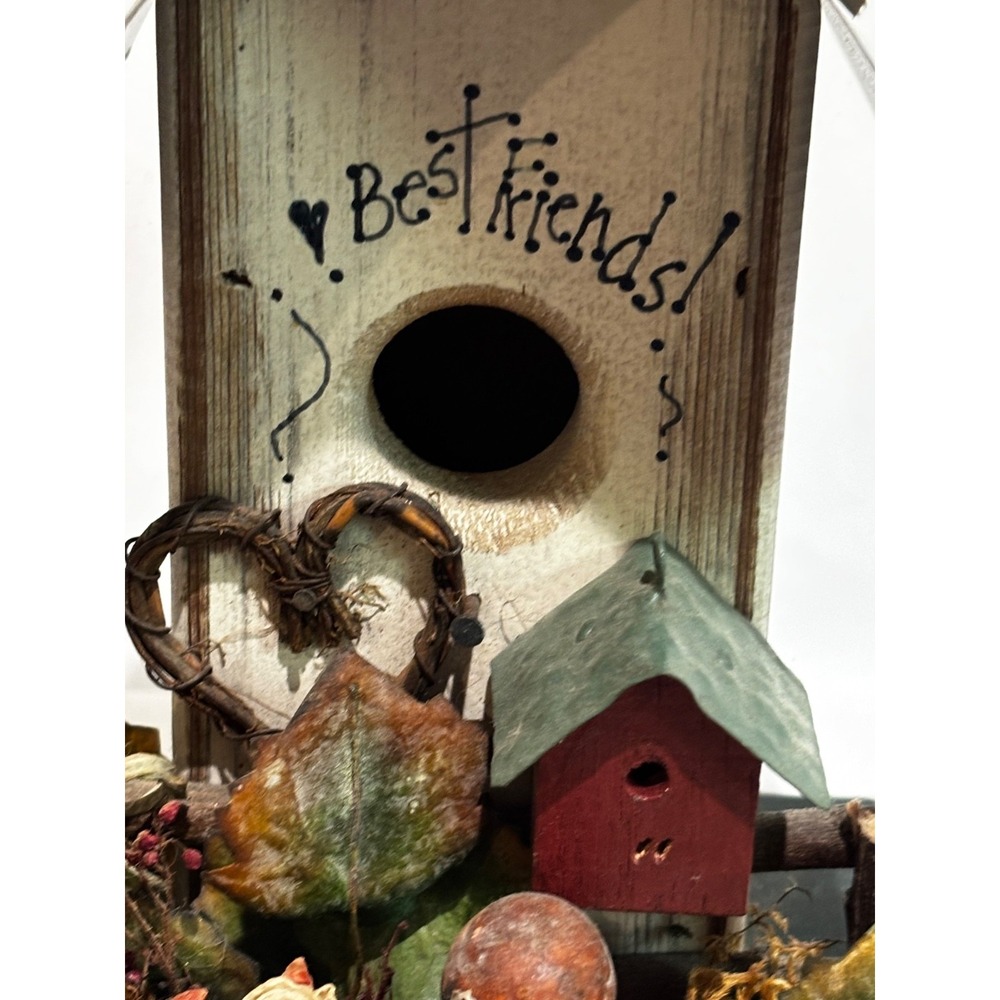 Best Friends Handcrafted Whimsical Design Dried flower Birdhouse garden folk art - Picture 5 of 8